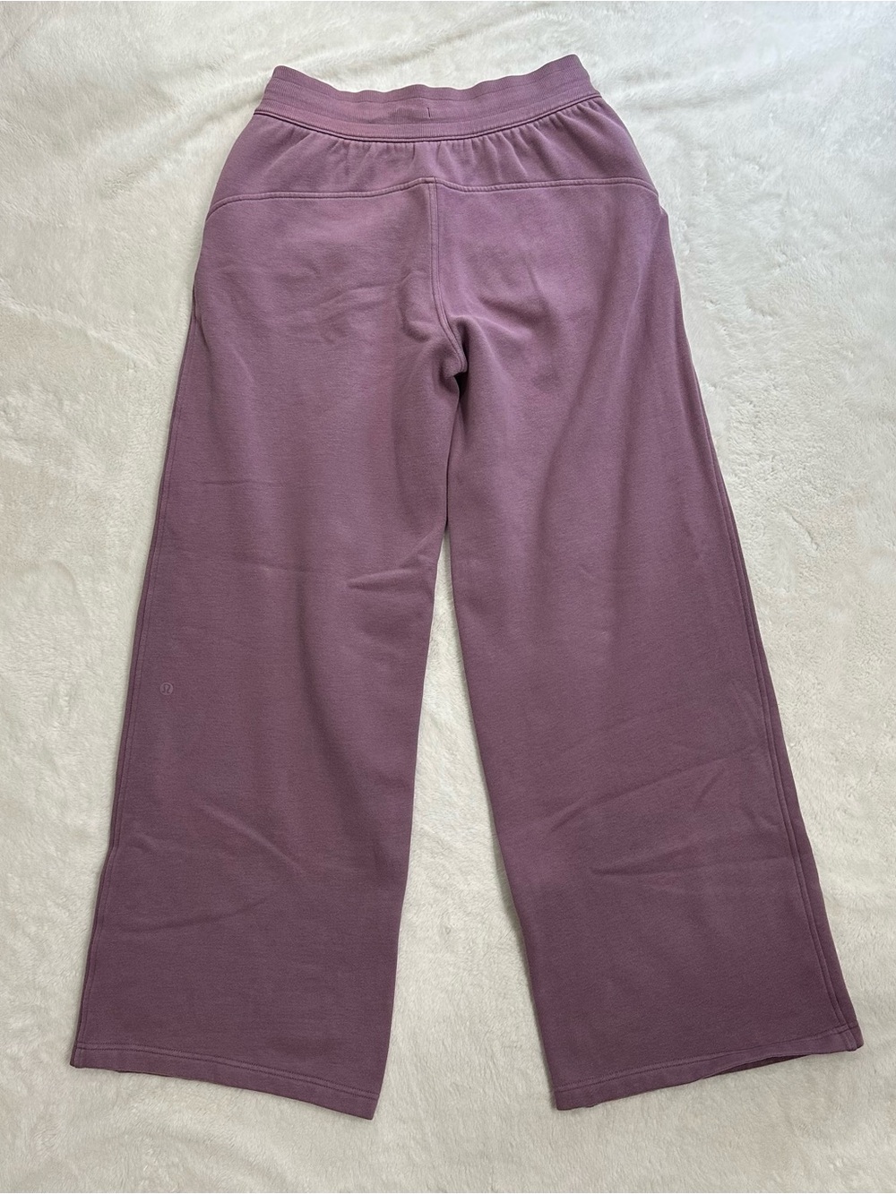 Lululemon Scuba Mid-Rise Wide-Leg Pant Lavender Dew S - Picture 2 of 13